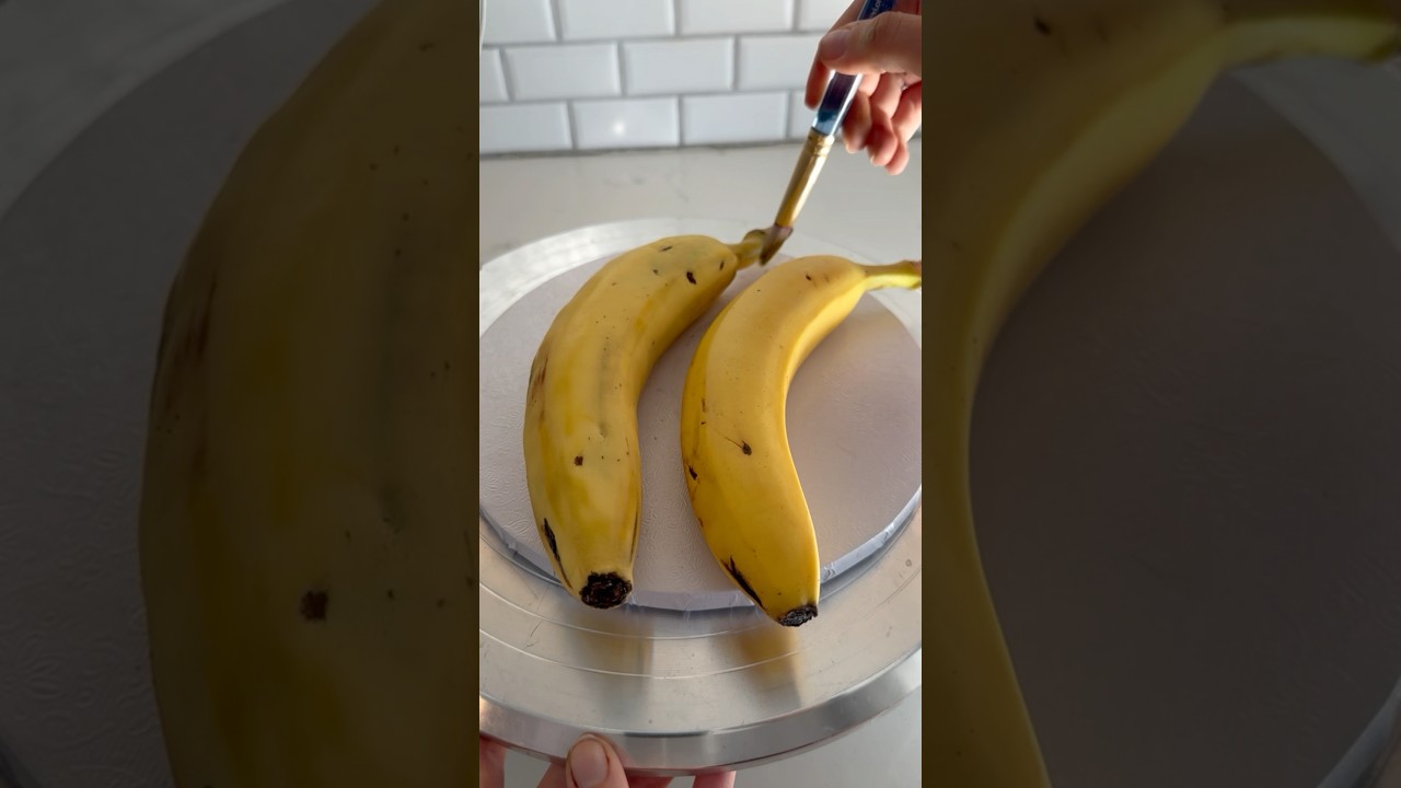 Making realistic cakes on social media! How did the banana turn out? #cakedecorating #realisticcake