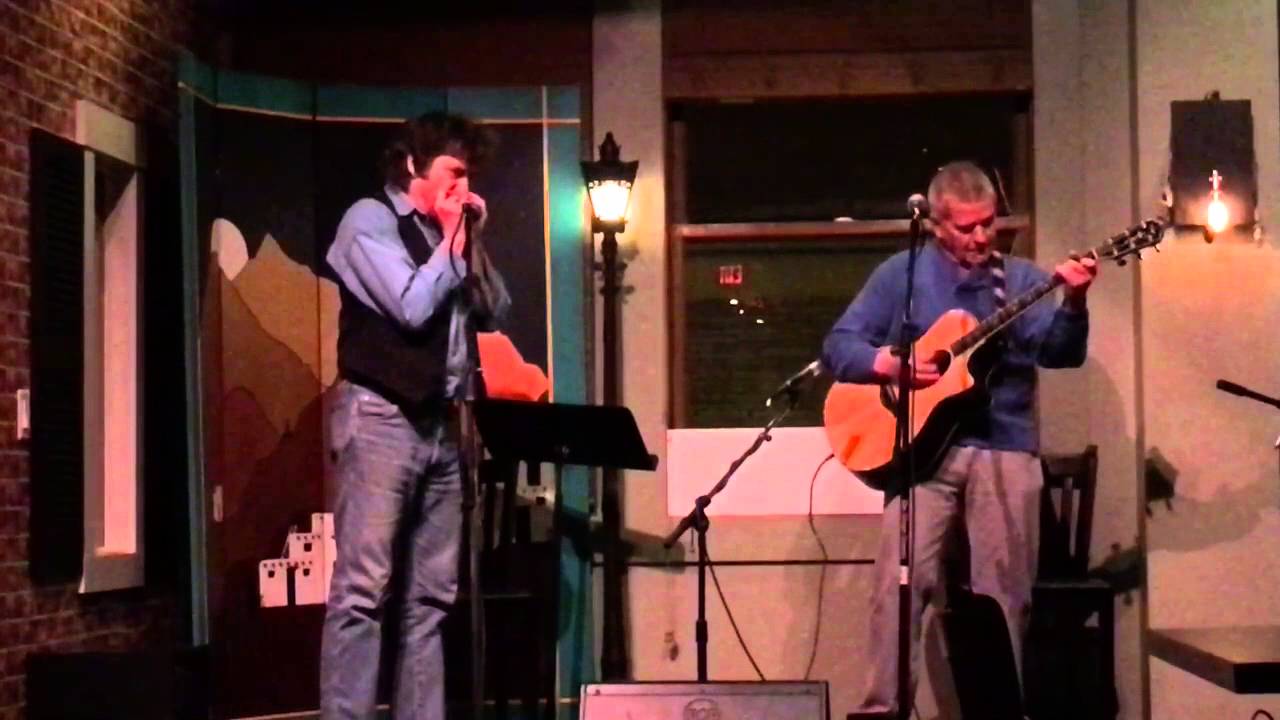 Ray Lutz at the Towne Crier Cafe