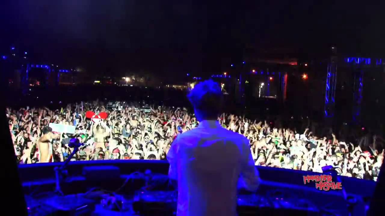 MONSTER MASSIVE 2009 OFFICIAL AFTER-VIDEO