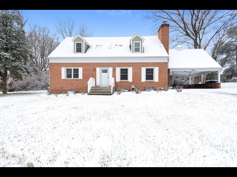 6010 Princess Garden Pkwy, Lanham, MD home video tour