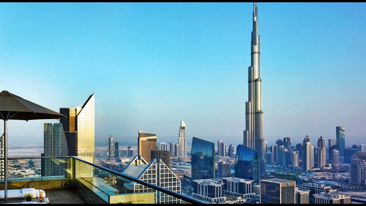 Реклама на бурдж халифа. Shangri la Hotel Dubai. Терраса Level 42 (отель Shangri-la ) Дубаи. Дубай вид с террасы. Дубай балкон.