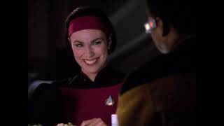Michelle Forbes Star Trek TNG 5-24 interphase device effect on Ensign Ro