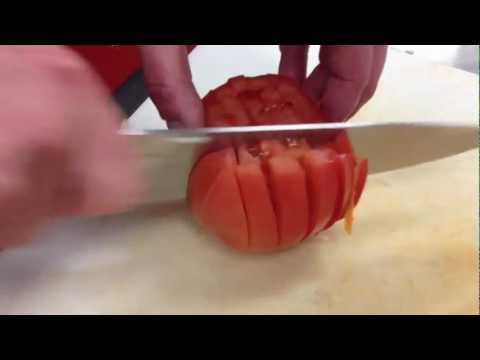 How to dice a tomato correctly - chef