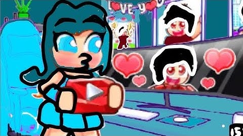 A streamer has a crush on me in Roblox Snapchat 🤣😭