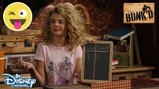 Lou och maskoten | Bunk&#39;d | Disney Channel Sverige