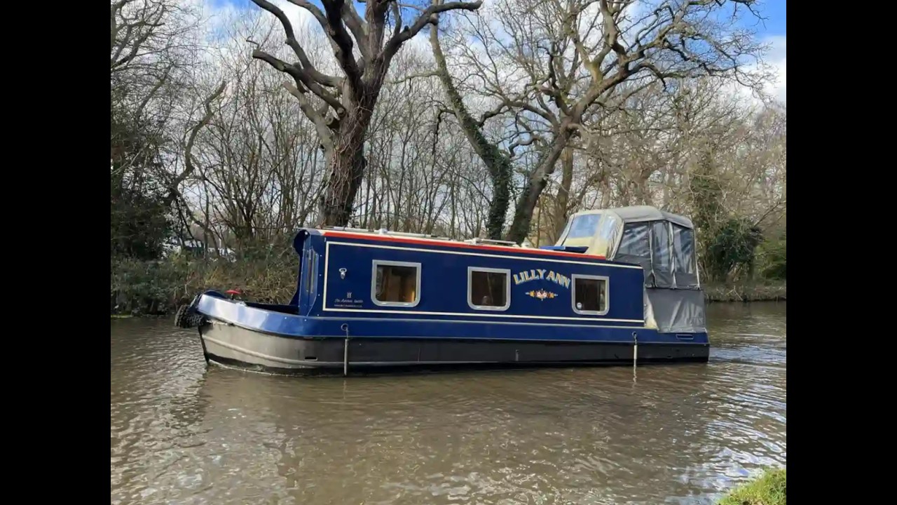 Aintree Beetle 25′ Narrowboat Lilly Ann - Year 2019 - Price £37,950 - Location Pyrford Marina
