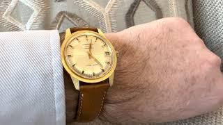 Vidéo: Montre Longines Ultra-Chron en or jaune 18 Cts  vers 1970. Automatique. 34 mm