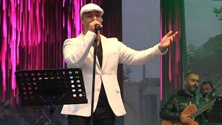 Maher Zain - Huwa Ahmadun (Live at Istanbul)