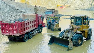 Caterpillar 966D Loader Loading Huge Rocks at Quarry Site | Extreme Heavy Equipment Power 🚜🪨🚛