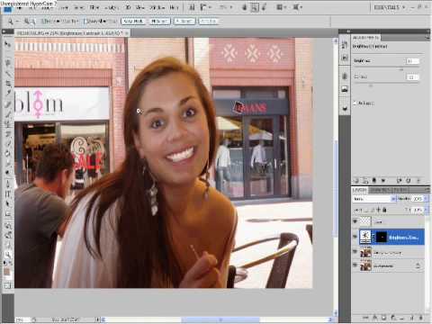 Video: Hvordan bruker du face aware liquify i Photoshop?