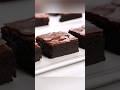 Tanpa coklat batang tanpa mentega. Fudgy brownies shiny crust terhemat! #simplebrownies