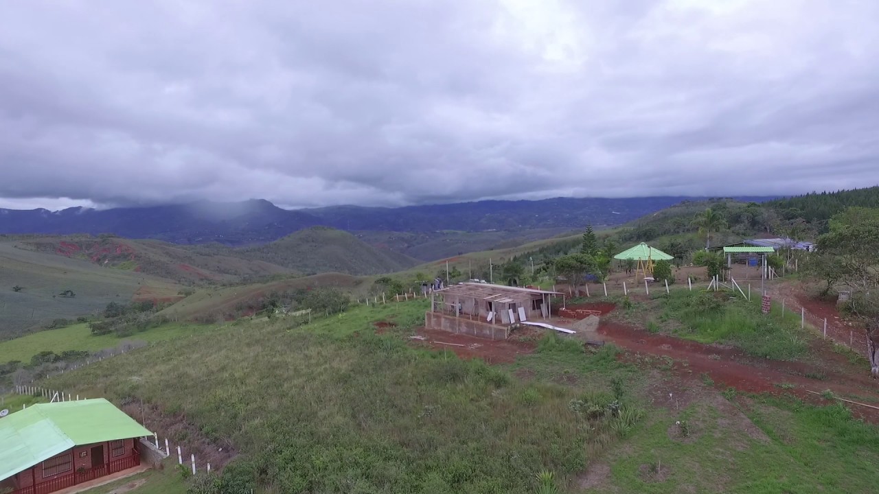 Toma Aerea Chilcal Dagua Valle del Cauca - YouTube