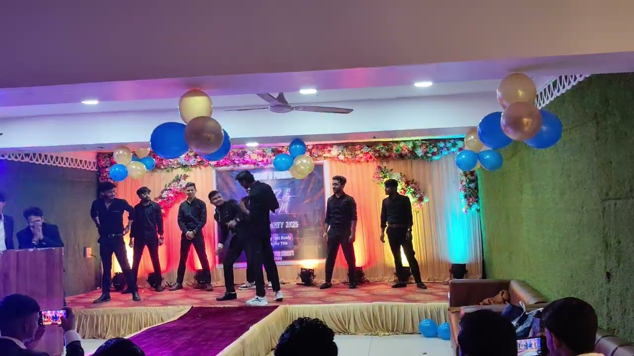 Lasy dance 🎊🎊😝