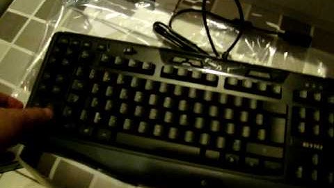 Unboxing Logitech Gaming Keyboard G110