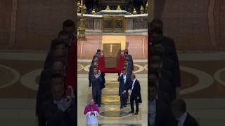 Pope Francis' funeral ceremony commences in Italy | مراسم تشییع جنازه پاپ فرانسیس در ایتالیا