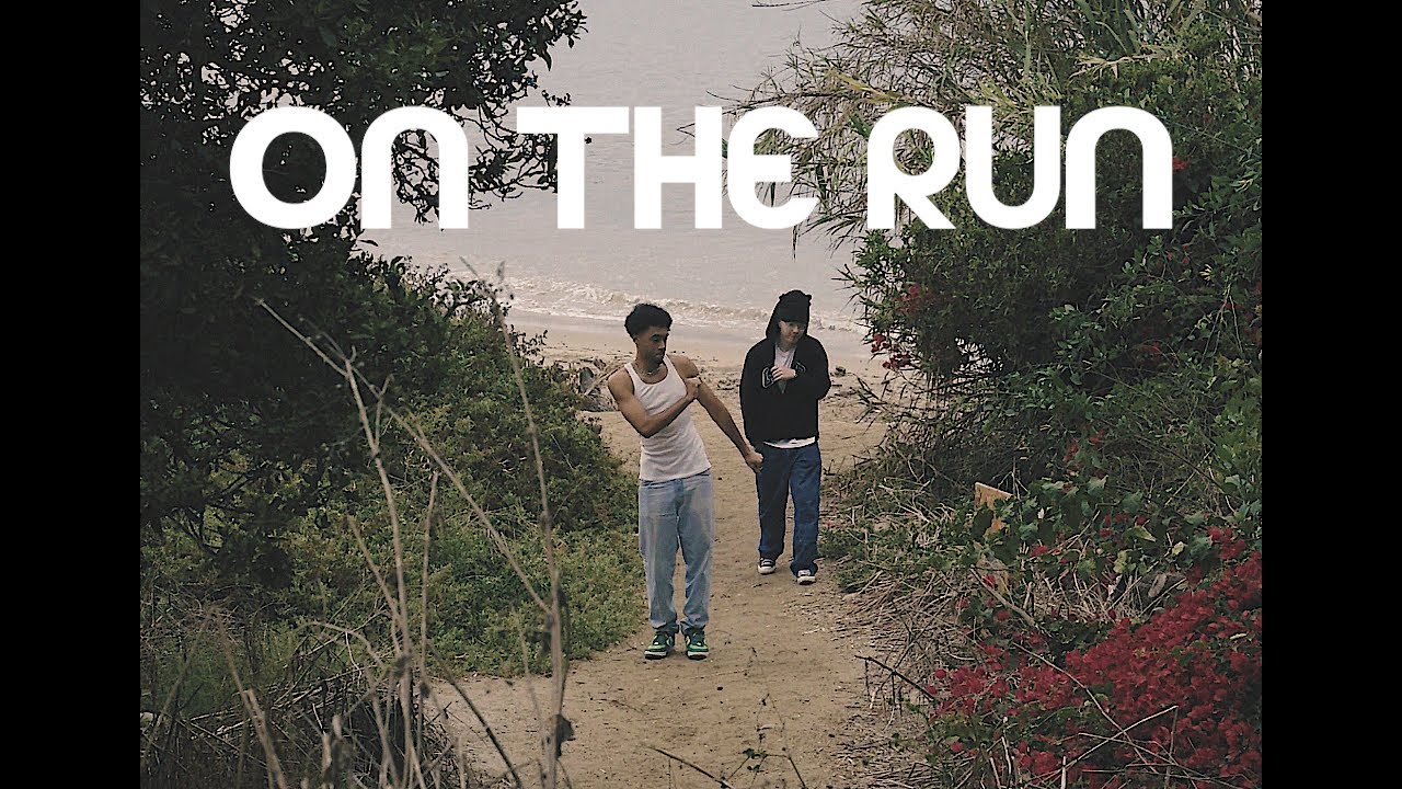 Obejrzyj 49th Parallel - On the Run (Official Music Video) w YouTube Obejrzyj 49th Parallel - On the Run (Official Music Video) w YouTube