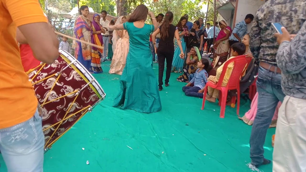 Indian Dance with dhol  Rajwadi dance