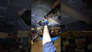 Jazzy Honda HR-V Oil Change 🔧😏 #pov #satisfying  #honda #hrv #oilchange #asmr #tevideos