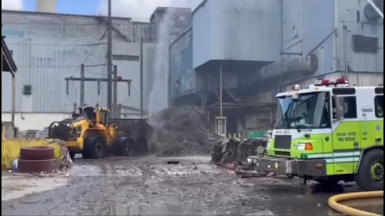 americateve | Comienzan a demoler instalaciones de la planta de basura del Doral tras incendio