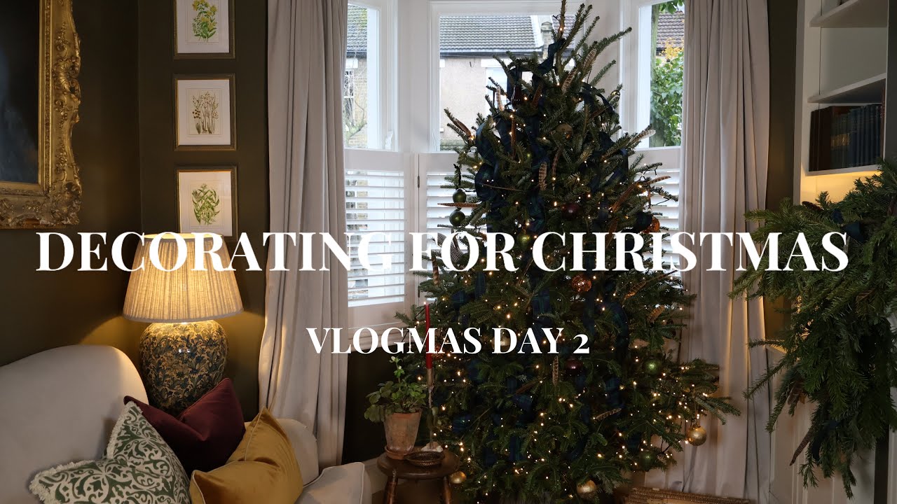 How to create a Ralph Lauren Christmas tree 🎄 Vlogmas Day 2