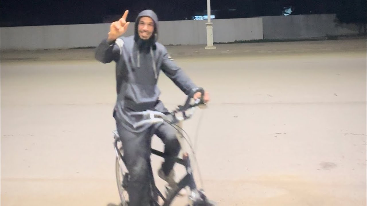 شاهد وسمع يا عالم النفاق هذا ماحدث ليلة مع صديقي صلاح من اليمن 🇾🇪