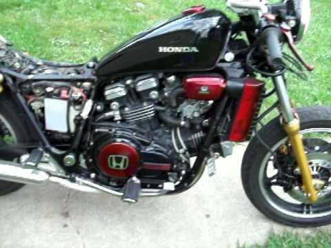 Honda Magna Cafe Racer - YouTube