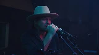 NEEDTOBREATHE - "Who Am I" [Live From Celebrating Out of Body] chords