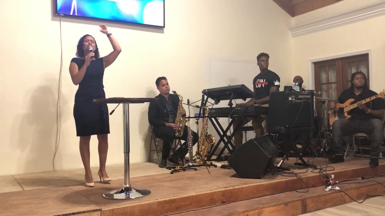 He moves mountains medley