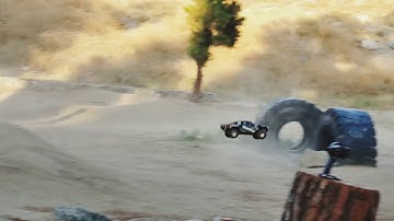 Slash 4x4 castle sidewinder 4 2s bmx bash