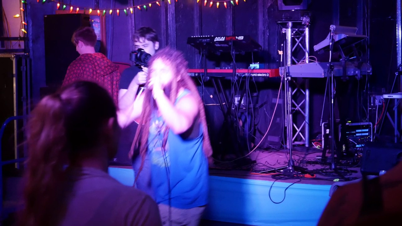 R-Juna & Iris @ The Plugalow 2017