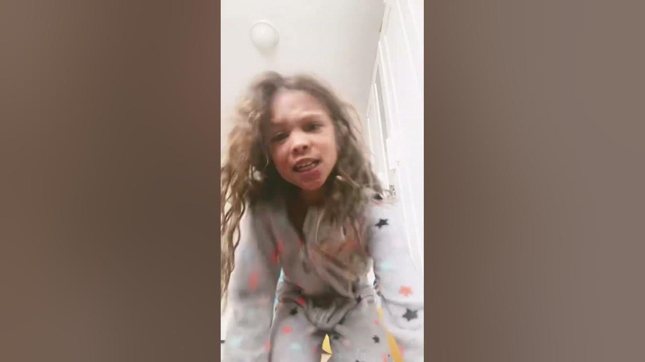 om-hoelaat-zien-jullie-deze-video-en-op-welke-dag-youtube