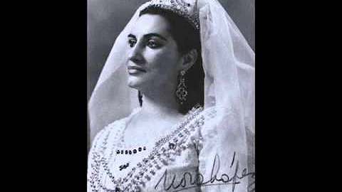 CASTA DIVA, Soprano Nora Lpez.