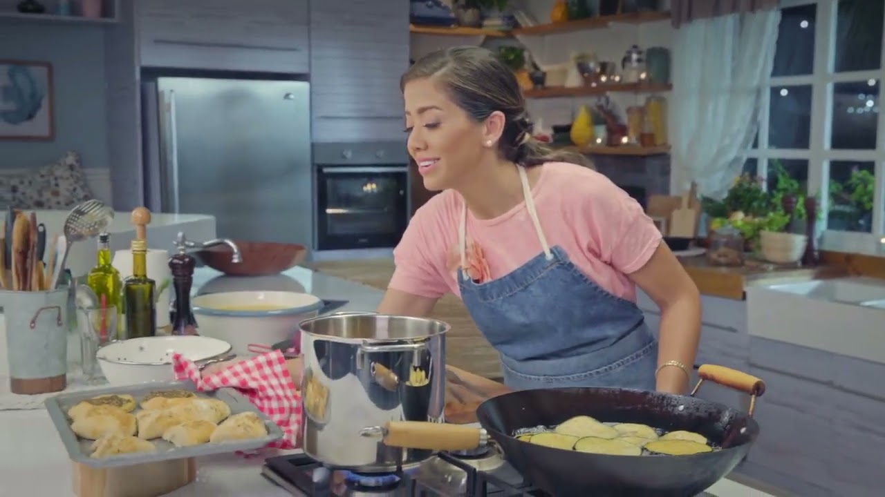 (Season 1) May’s Kitchen-  Palestinian Episode |  الحلقة الفلسطينية ( الموسم الاول ) مطبخ مي