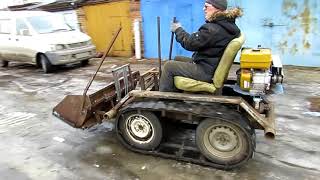 видео: Минитрактор из мотоблока Нева.  Фронтальный ковш. Homemade mini dozer картинка: Минитрактор из мотоблока Нева.  Фронтальный ковш. Homemade mini dozer