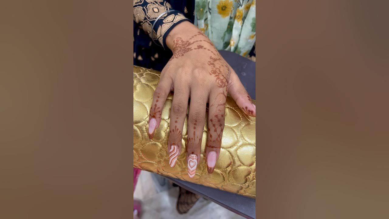 Acrylic nail extensions kaise kare \ acrylic colour kaise use kare