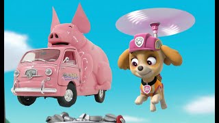 Paw Patrol and Hot Wheels save a piggy - Щенячий патруль и Хот Вилс спасают свинку