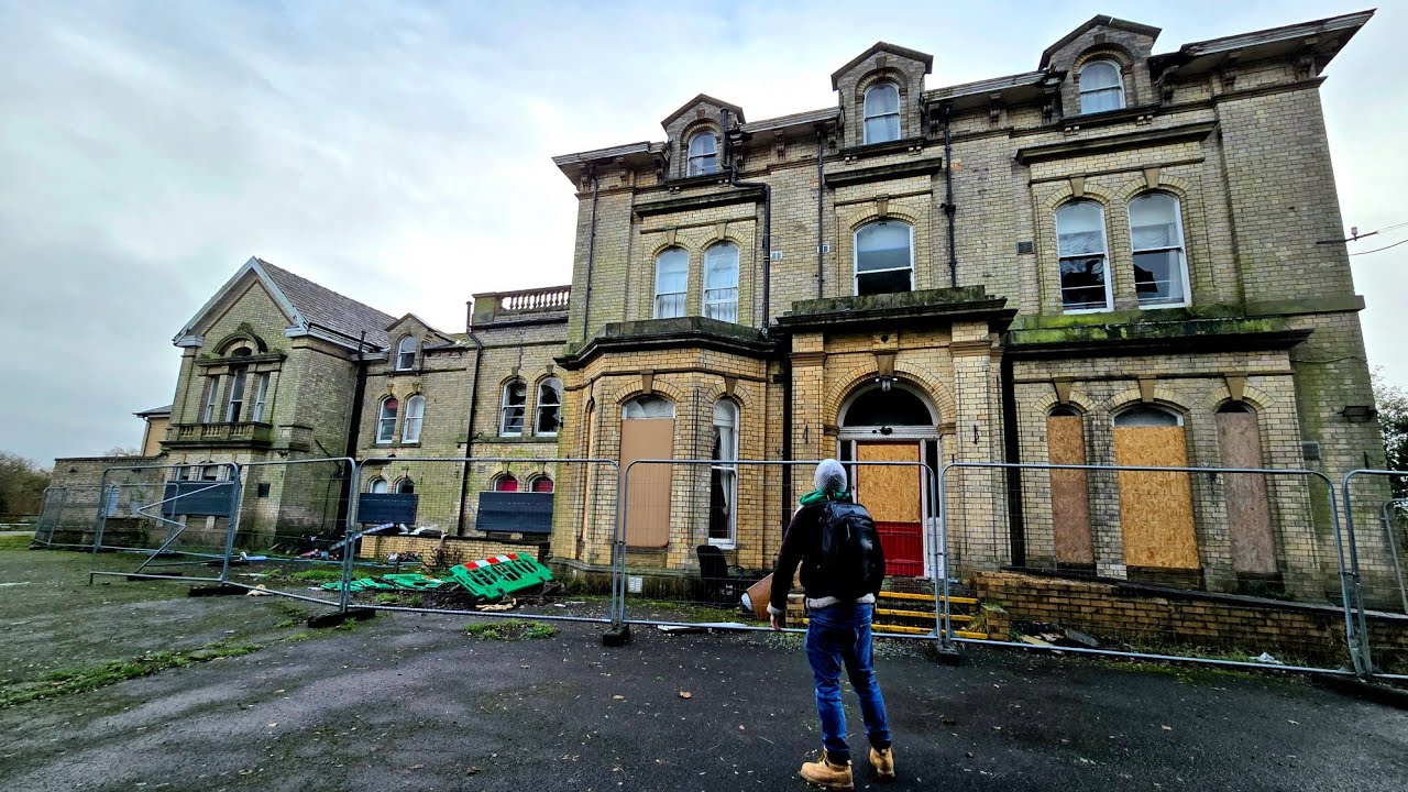 Мы нашли заброшенный дом престарелых Thelwall Grange Mansion, где сохранилось все оставленное иму...