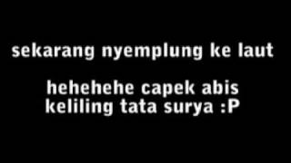 Customer Service Vs Cewek Alay