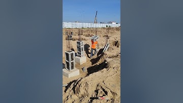 Technical Install stump column formwork on footing concrete