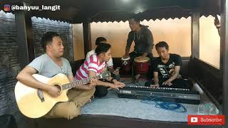 Duet maut Irwan D'Academy ft. Wabup Sumenep - Kemarin bersama Romantis Kustik
