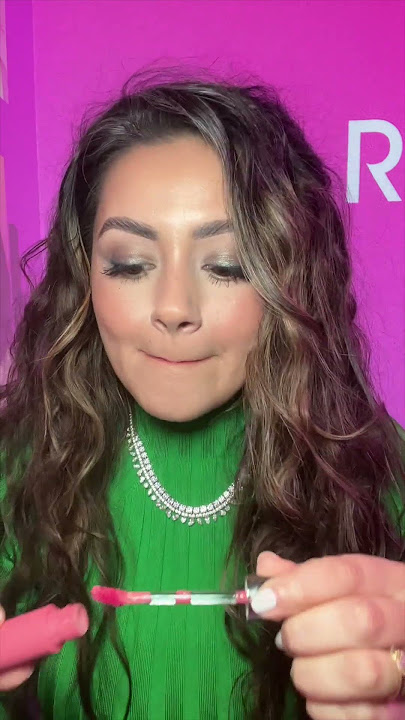 HOW TO APPLY THE BRAND NEW RARE BEAUTY SOFT PINCH TINTED LIP OIL BY SELENA GOMEZ 👀💄🤍