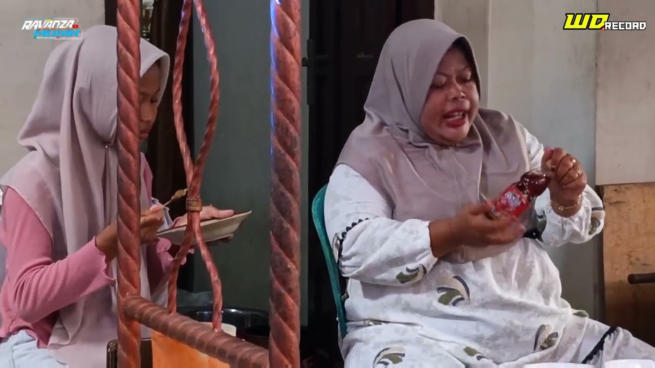 Bara cinta vcl tamu undangan Ravanza musik live jati kudus