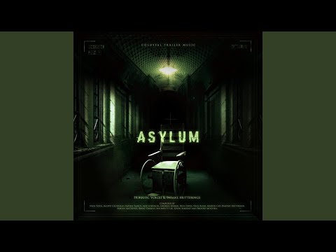 Hello auf YouTube ansehen Hello auf YouTube ansehen