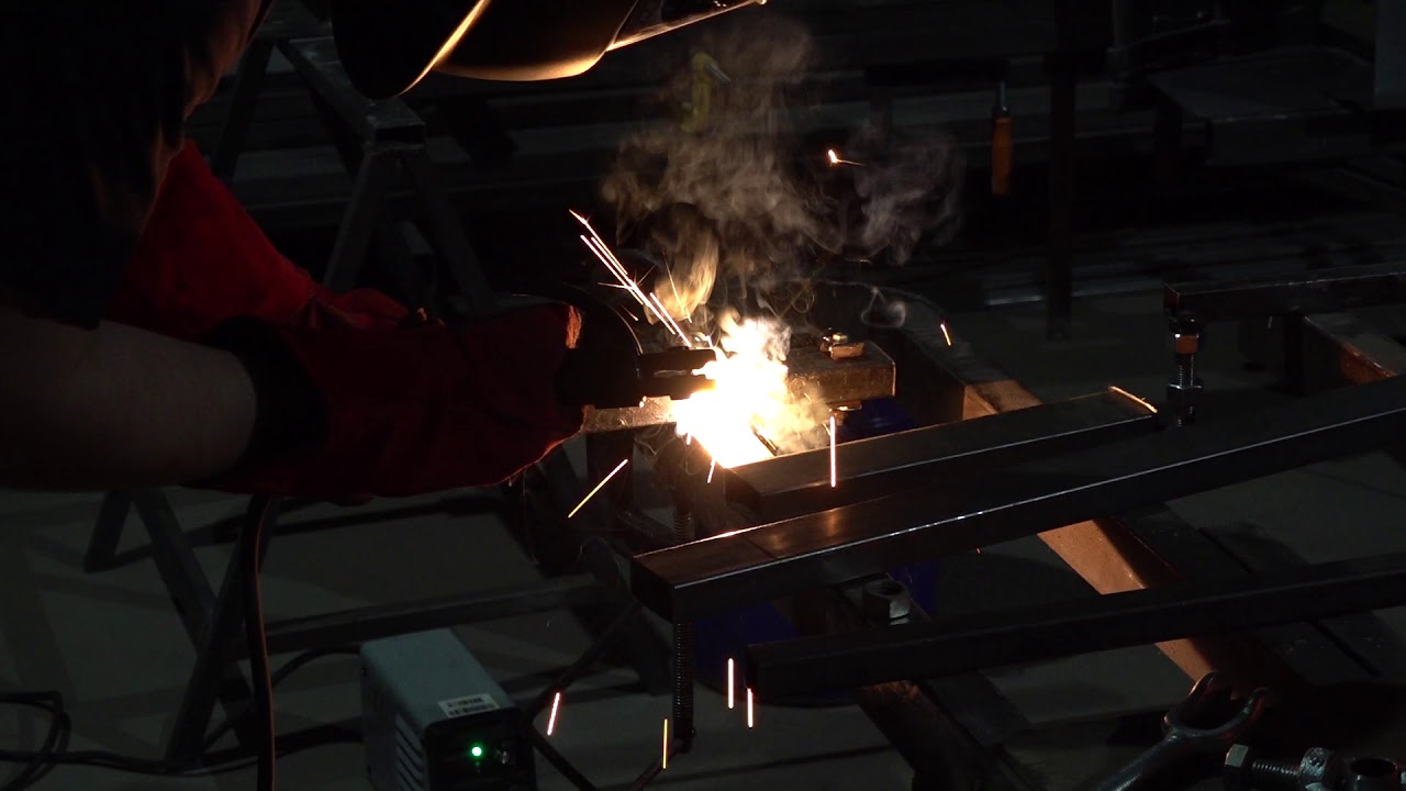 Изготовление поворотного стенда