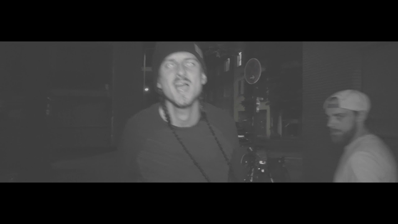 Mischura (MrHide) ft. YourBoySmo - irgendwo hier