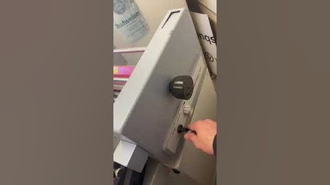 MBM 352 friction paper folder