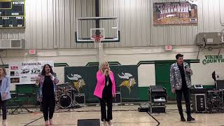 Celebrity Karen Peck & New River- Blessed 4/29/23 Profile