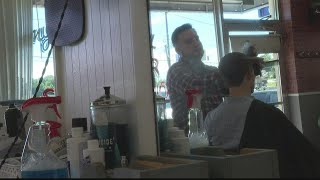 Marietta barber offers free haircuts to law enforcement after 2 Cobb deputies shot, killed