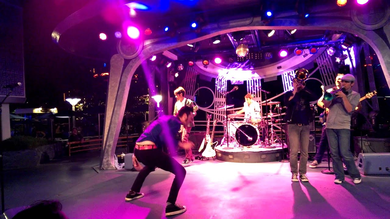 Suburban Legends Kiss the Girl / Sweet Caroline