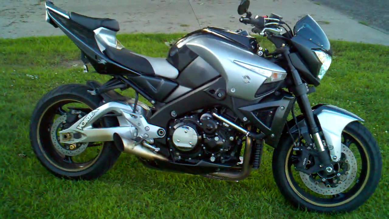 Suzuki B King GSX1300BK - YouTube